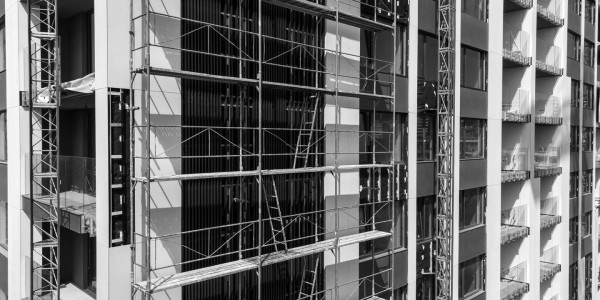 Derecho Inmobiliario / Abogados Inmobiliarios Calanda · Reclamaciones Comunidades Vecinos / Propietarios por Defectos / Vicios Construcción