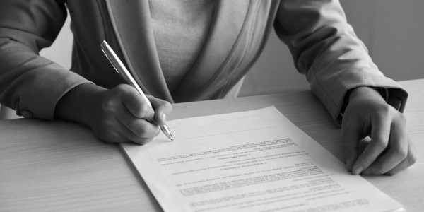 Derecho Inmobiliario / Abogados Inmobiliarios Calanda · Negociación y Mediación con Ocupas / Okupas
